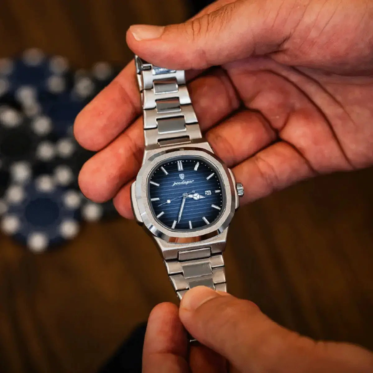 Men's Luxe Nautilus™ Watch with a Free Bracelet Kit – Proper Bargain!